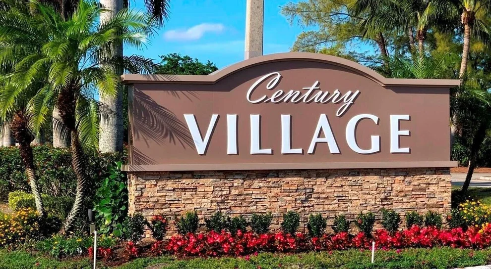 Unit for sale at 4 Windsor, West Palm Beach, FL 33417