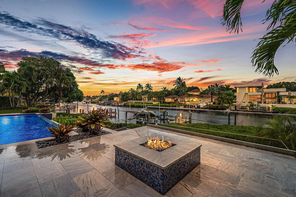 Unit for sale at 107 Quayside Drive, Jupiter, FL 33477