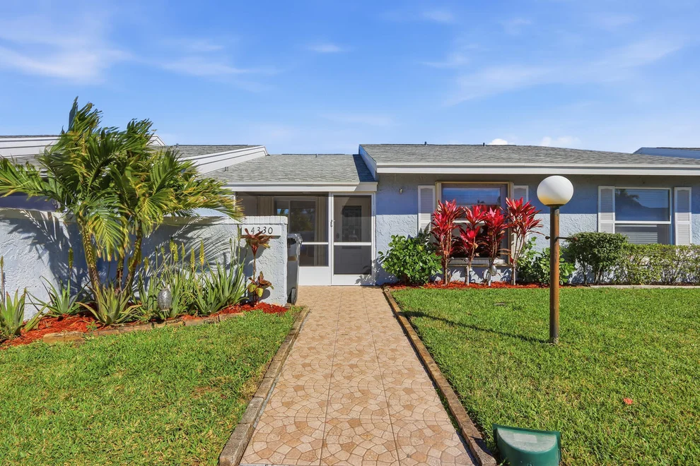 Unit for sale at 4330 Lucerne Villas Lane, Lake Worth, FL 33467