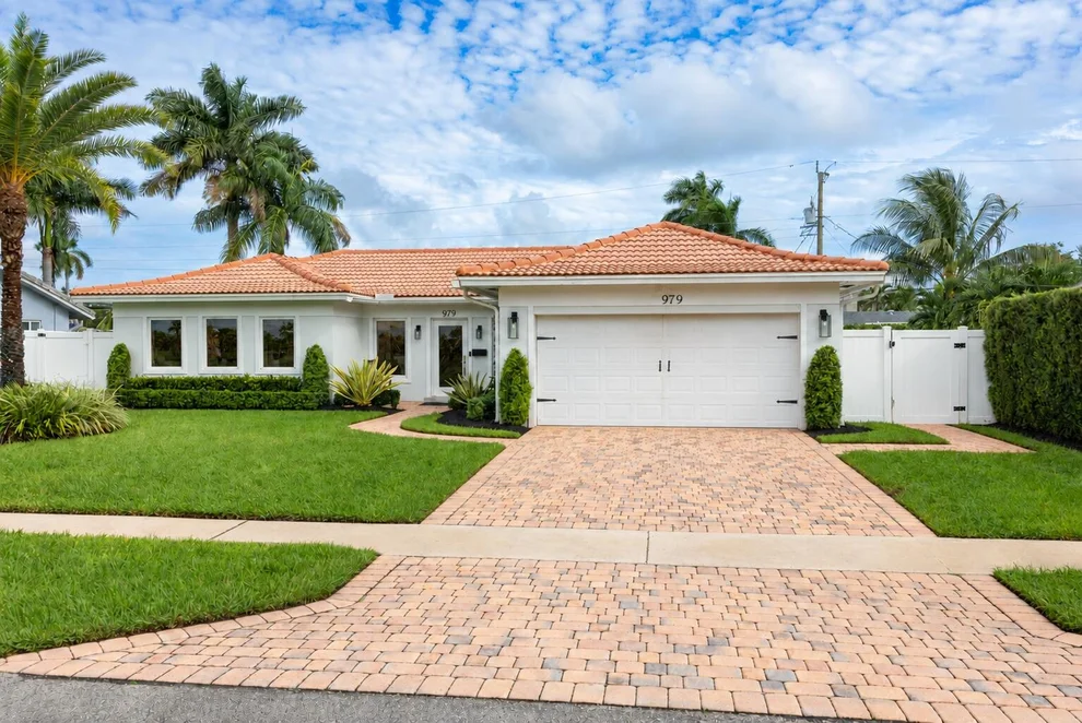 Unit for sale at 979 SW 13TH Drive, Boca Raton, FL 33486