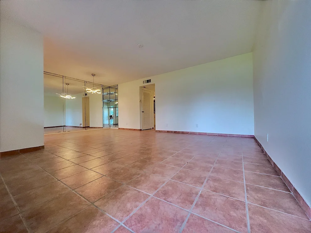 Unit for sale at 5300 Washington Street, Hollywood, FL 33021