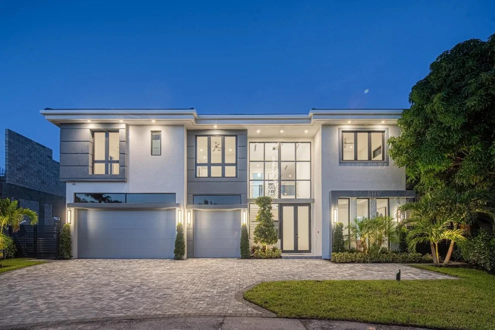 Unit for sale at 700 NE 29th Place, Boca Raton, FL 33431
