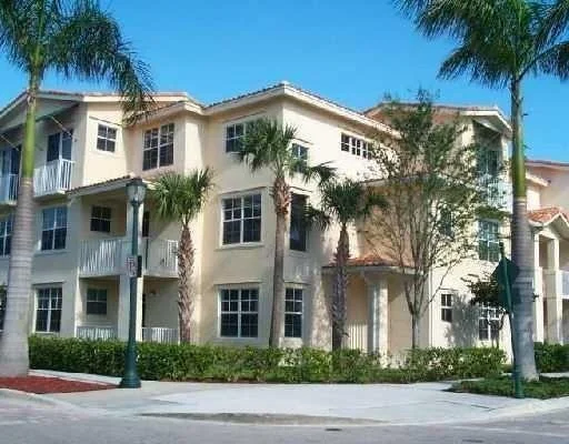 Unit for sale at 1116 University Boulevard, Jupiter, FL 33458