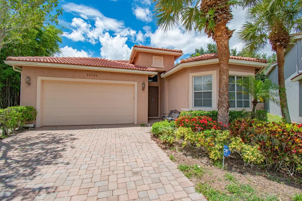 Unit for sale at 10749 Lake Wynds Court, Boynton Beach, FL 33437