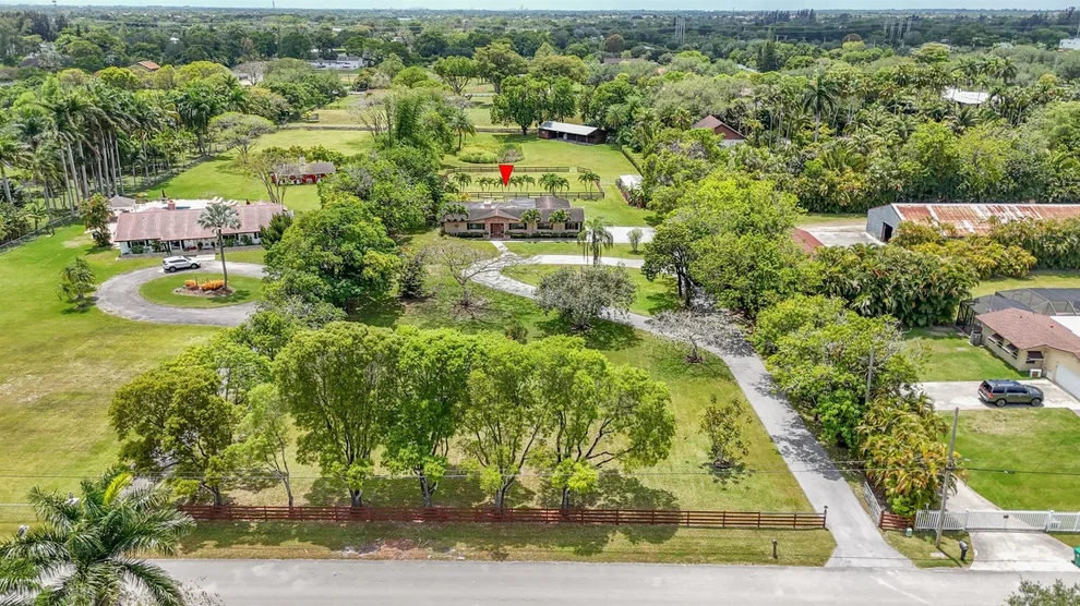 Unit for sale at 17610 SW 61 Court, Southwest Ranches, FL 33331