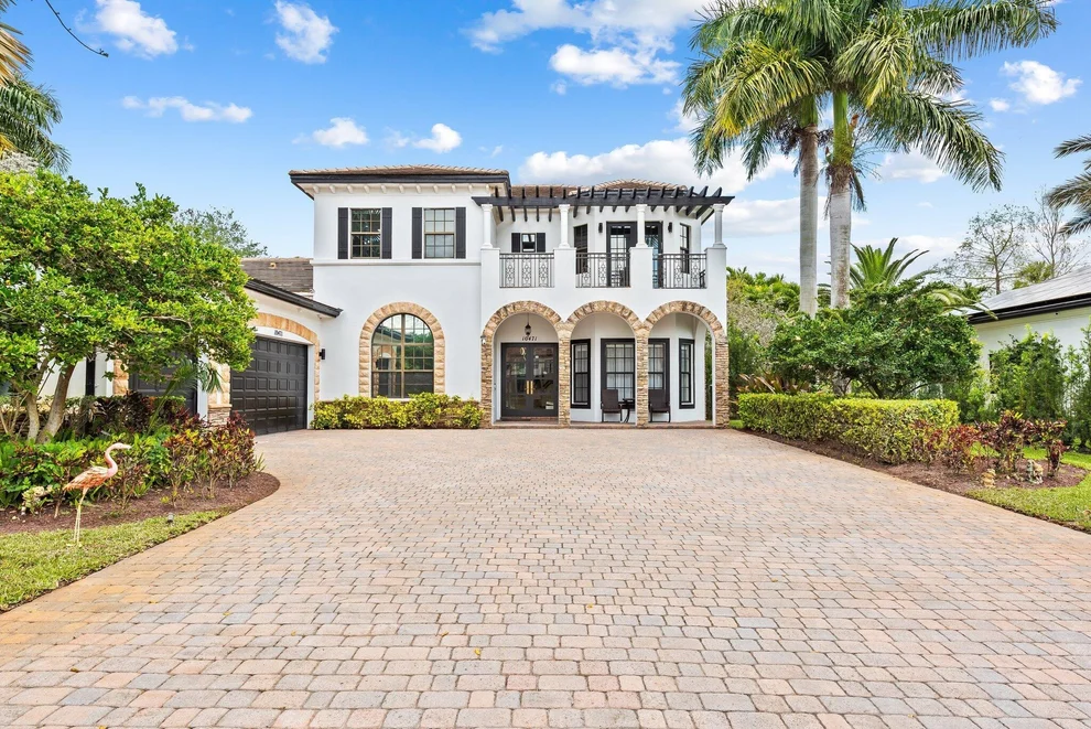 Unit for sale at 10471 Majestic Trail, Parkland, FL 33076