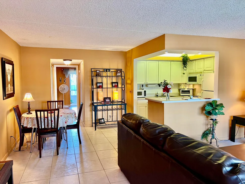 Unit for sale at 174 Lyndhurst L, Deerfield Beach, FL 33442