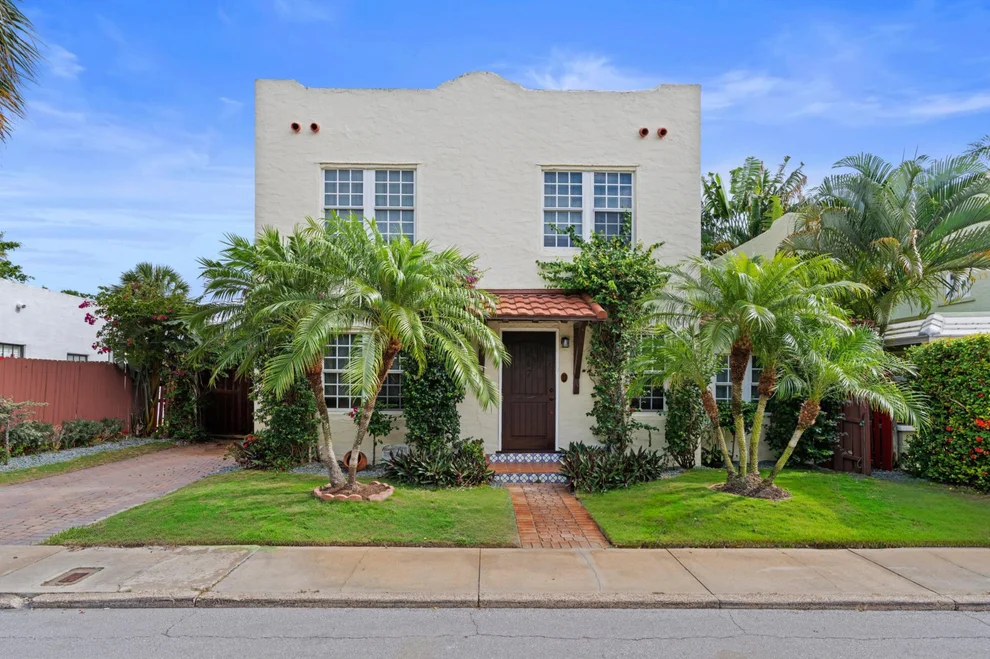 Unit for sale at 217 Lytton Court, West Palm Beach, FL 33405