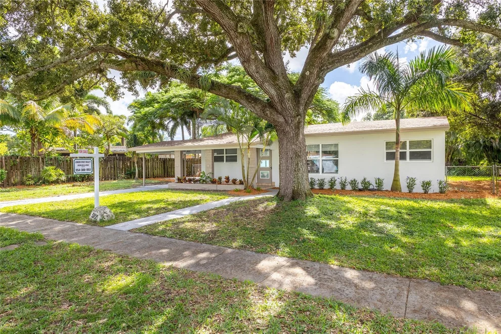 Unit for sale at 5100 SW 6th Court, Plantation, FL 33317