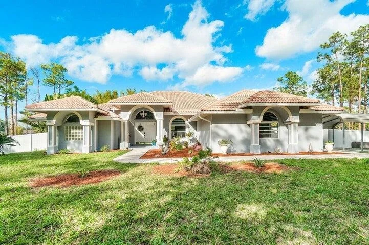 Unit for sale at 16933 72nd Road N, Loxahatchee, FL 33470