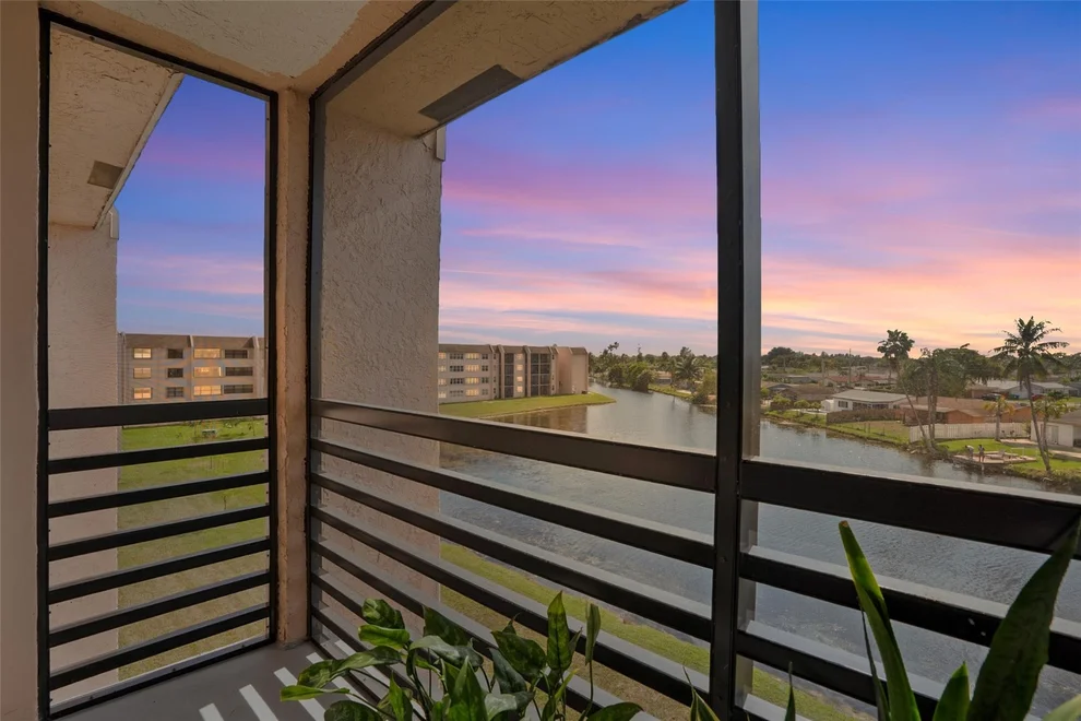 Unit for sale at 2711 NW 104th Avenue, Sunrise, FL 33322