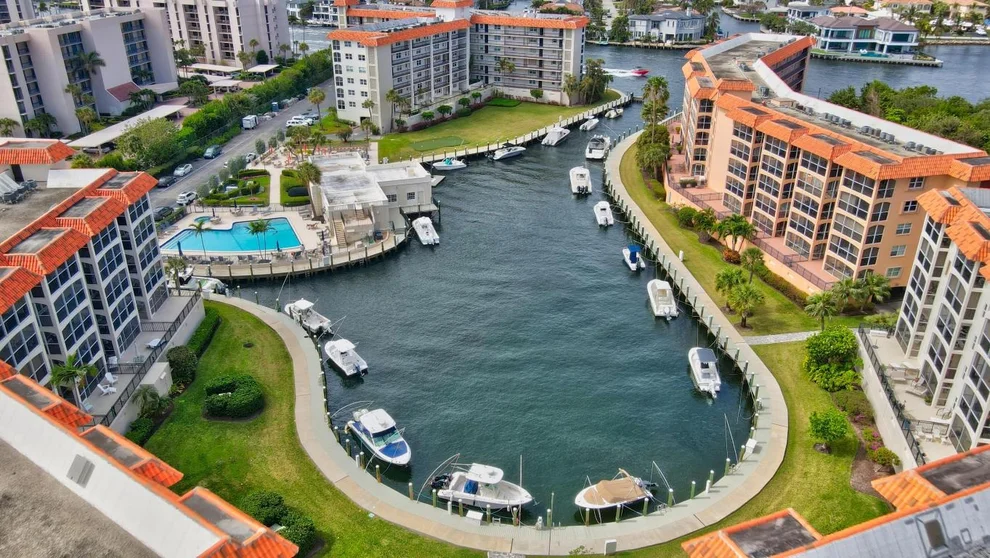 Unit for sale at 2871 N Ocean Blvd, Boca Raton, FL 33431
