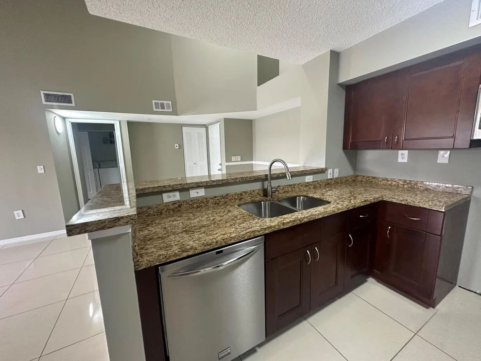 Unit for sale at 7912 Sonoma Springs Circle, Lake Worth, FL 33463