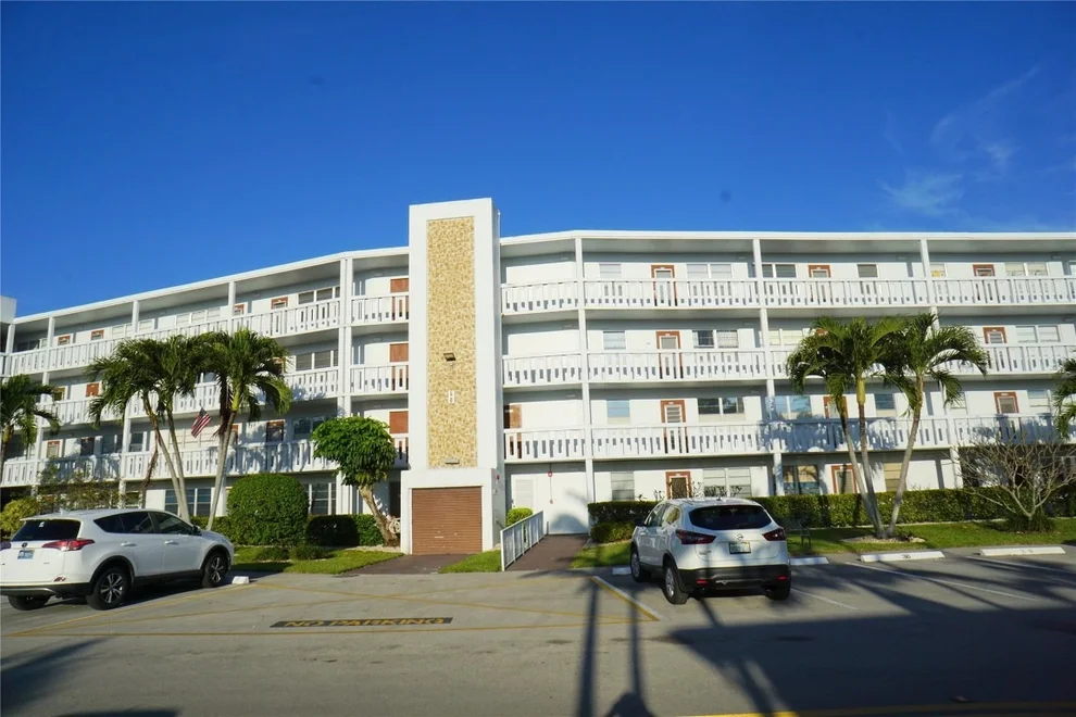 Unit for sale at 4029 Newport H, Deerfield Beach, FL 33442