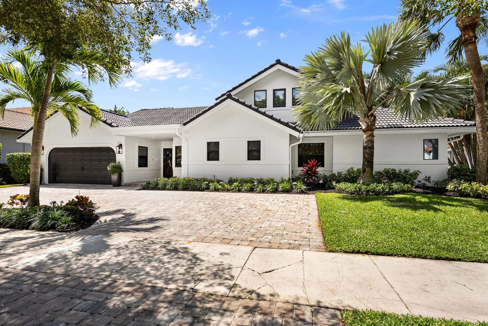 Unit for sale at 915 Parkside Circle N, Boca Raton, FL 33486