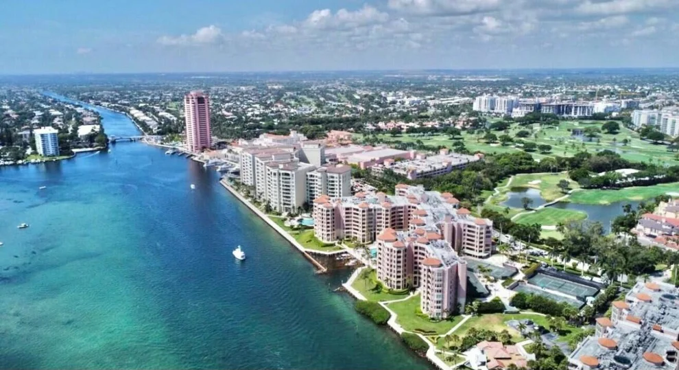 Unit for sale at 300 SE 5th Avenue, Boca Raton, FL 33432