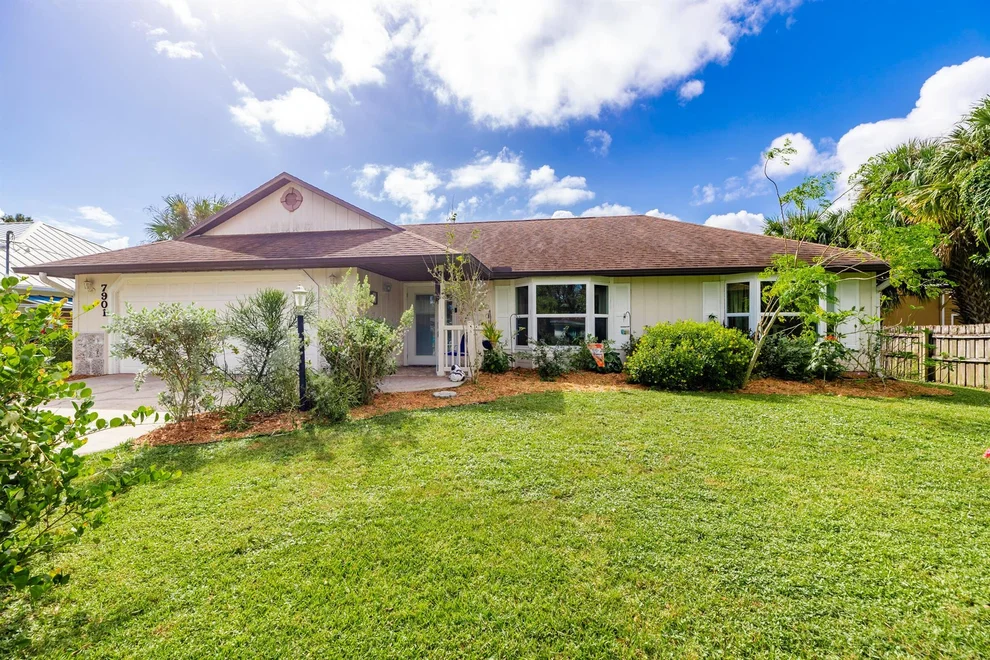 Unit for sale at 7901 Belmont Avenue, Fort Pierce, FL 34951