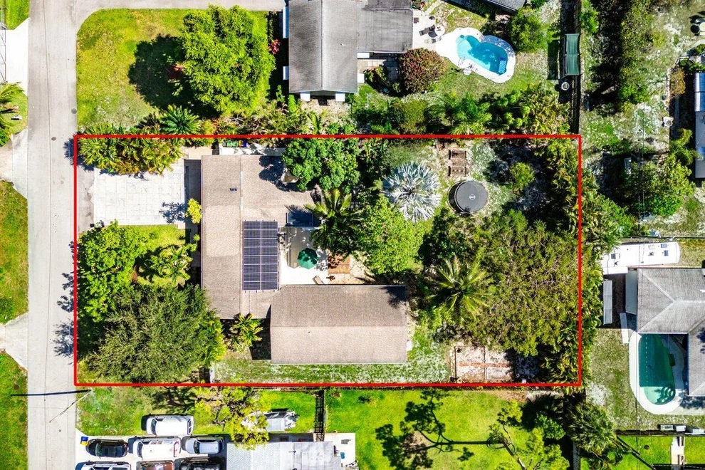 Unit for sale at 3064 Rostan Lane, Palm Springs, FL 33461