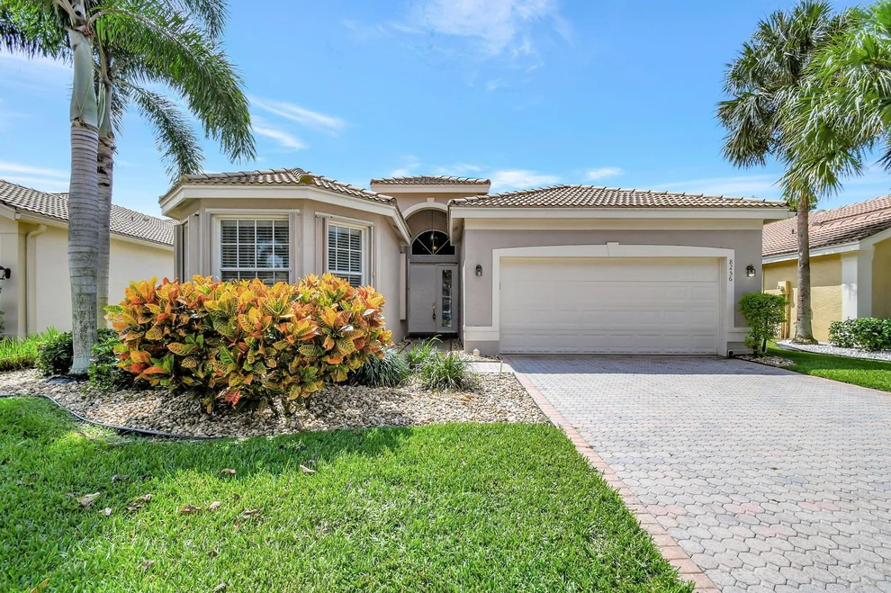Unit for sale at 8256 Playa Del Sur Boulevard, Lake Worth, FL 33467