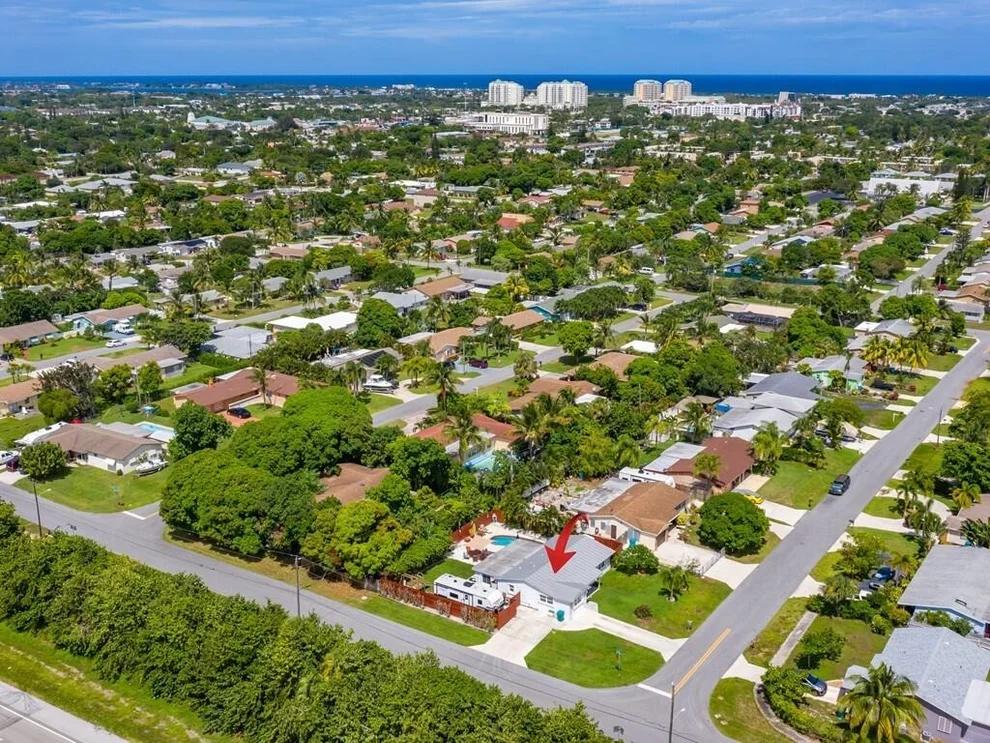 Unit for sale at 429 SW 7th Avenue, Boynton Beach, FL 33435