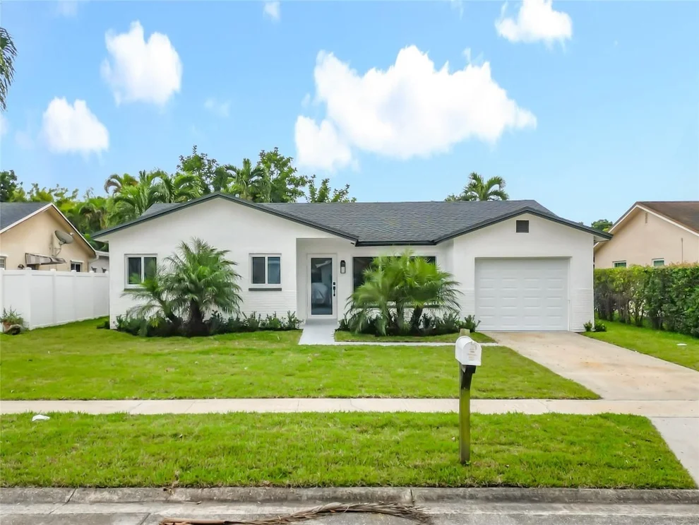 Unit for sale at 8926 SW 7th Street, Boca Raton, FL 33433