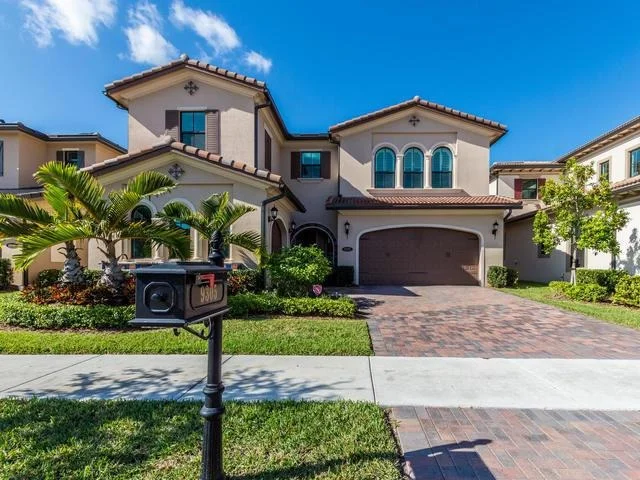Unit for sale at 9305 Solstice Circle, Parkland, FL 33076