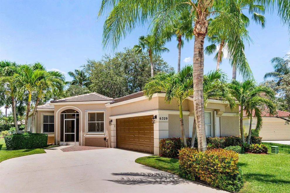 Unit for sale at 6329 Stonehurst Circle, Lake Worth, FL 33467