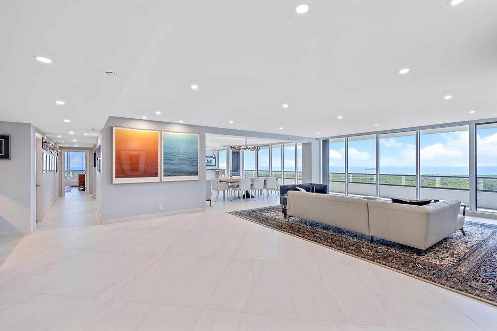 Unit for sale at 100 LAKESHORE Drive, North Palm Beach, FL 33408