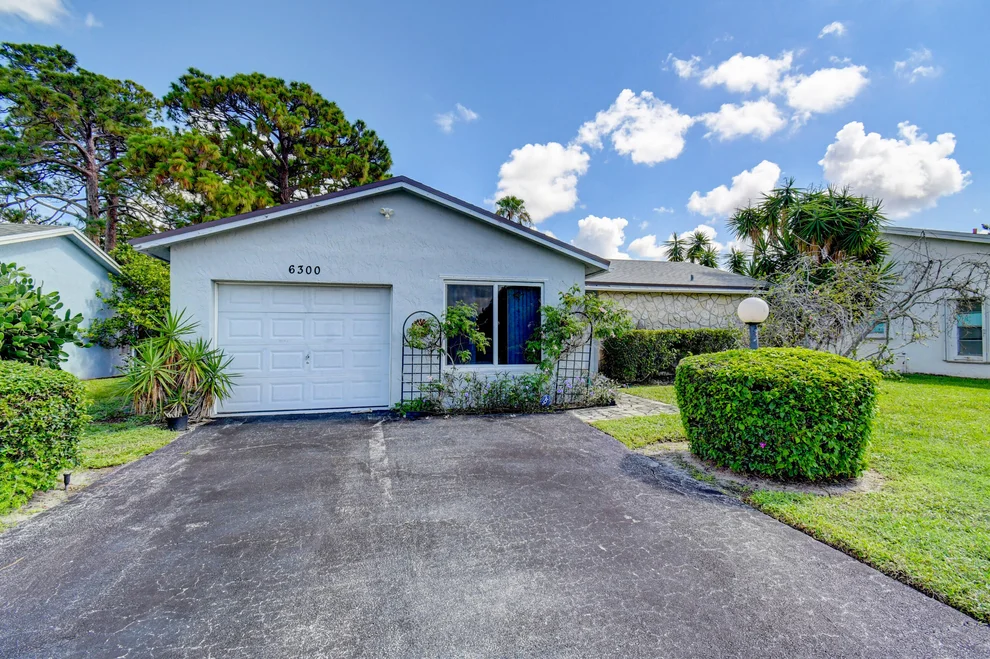Unit for sale at 6300 Silver Moon Lane, Greenacres, FL 33463