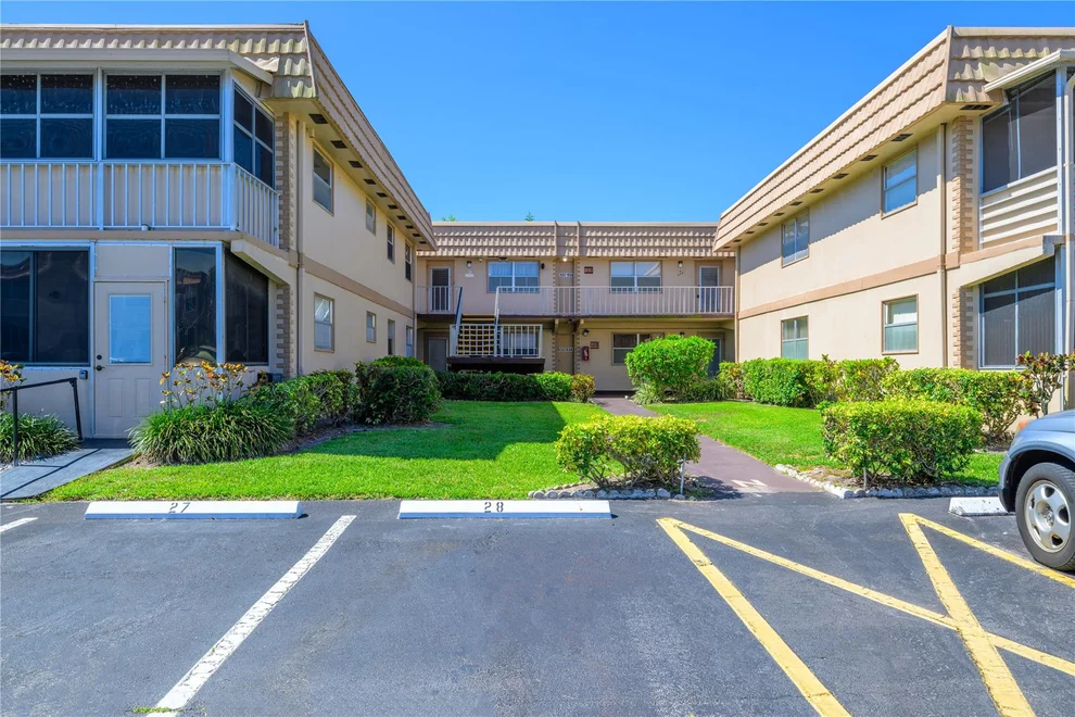 Unit for sale at 633 Brittany, Delray Beach, FL 33446
