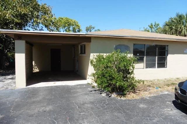 Unit for sale at 34 W 34th Street, Riviera Beach, FL 33404