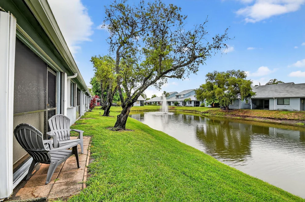 Unit for sale at 3981 Island Club Circle W, Lake Worth, FL 33462