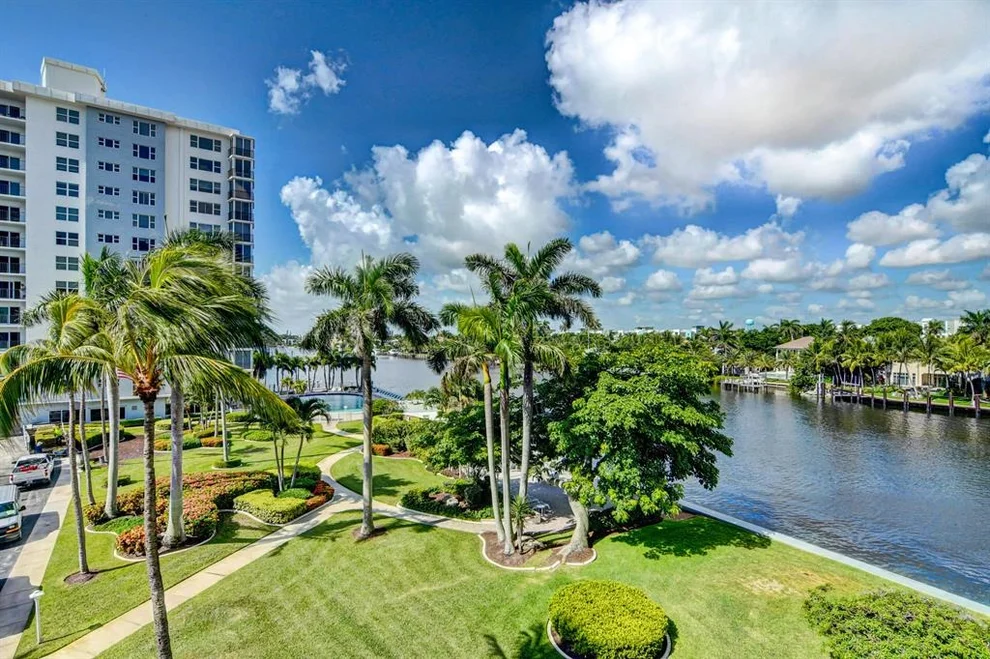 Unit for sale at 200 Macfarlane Drive, Delray Beach, FL 33483