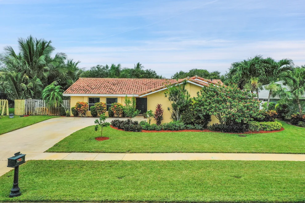 Unit for sale at 4313 Sugar Pine Drive, Boca Raton, FL 33487