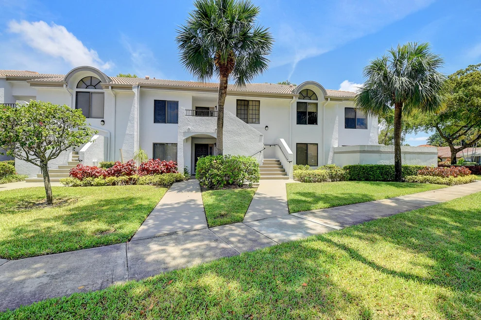 Unit for sale at 7563 Glendevon Lane, Delray Beach, FL 33446