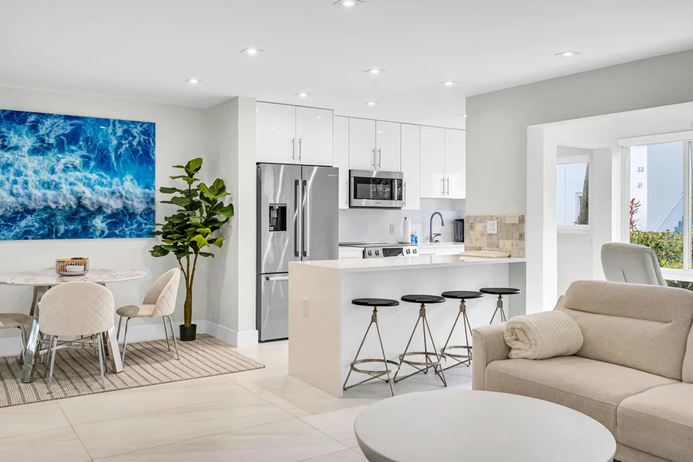 Unit for sale at 425 Bayshore Drive, Fort Lauderdale, FL 33304