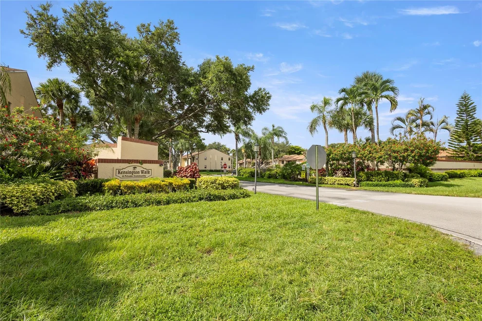 Unit for sale at 6585 Somerset Drive, Boca Raton, FL 33433