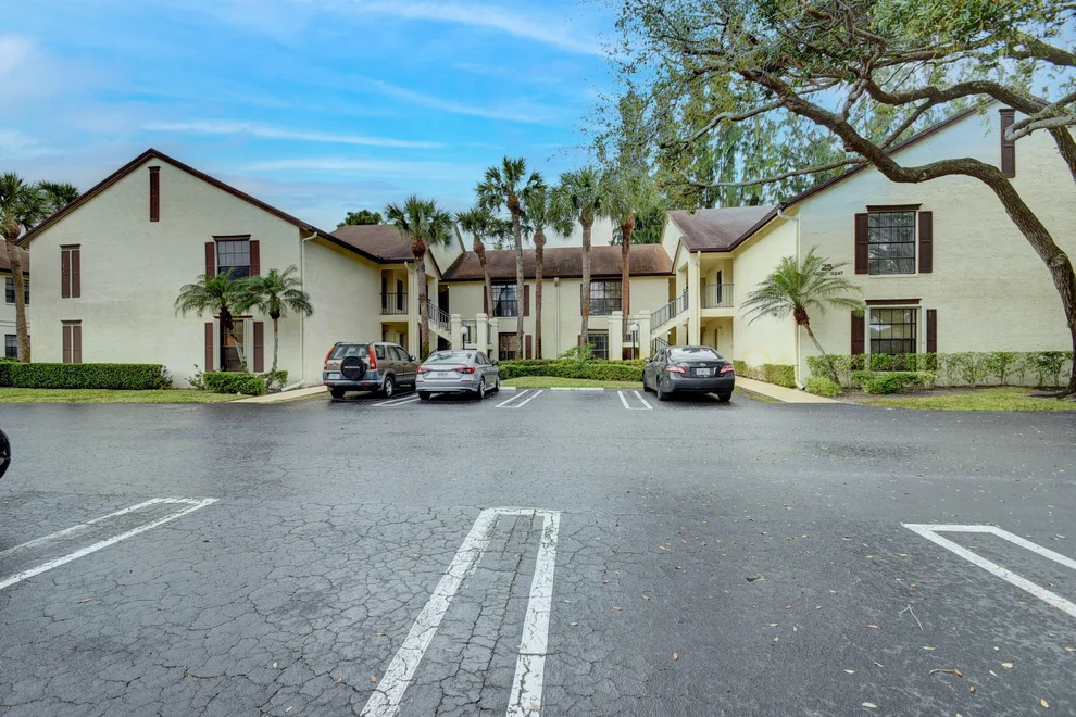 Unit for sale at 3239 Perimeter Drive, Greenacres, FL 33467