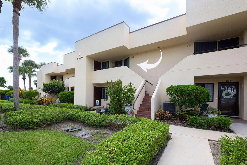 Unit for sale at 6980 SE Constitution Boulevard, Hobe Sound, FL 33455