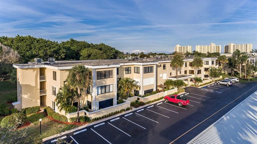 Unit for sale at 300 N Highway A1a,, Jupiter, FL 33477