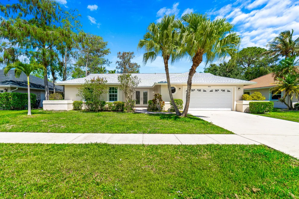 Unit for sale at 803 Silverbell Lane, Wellington, FL 33414