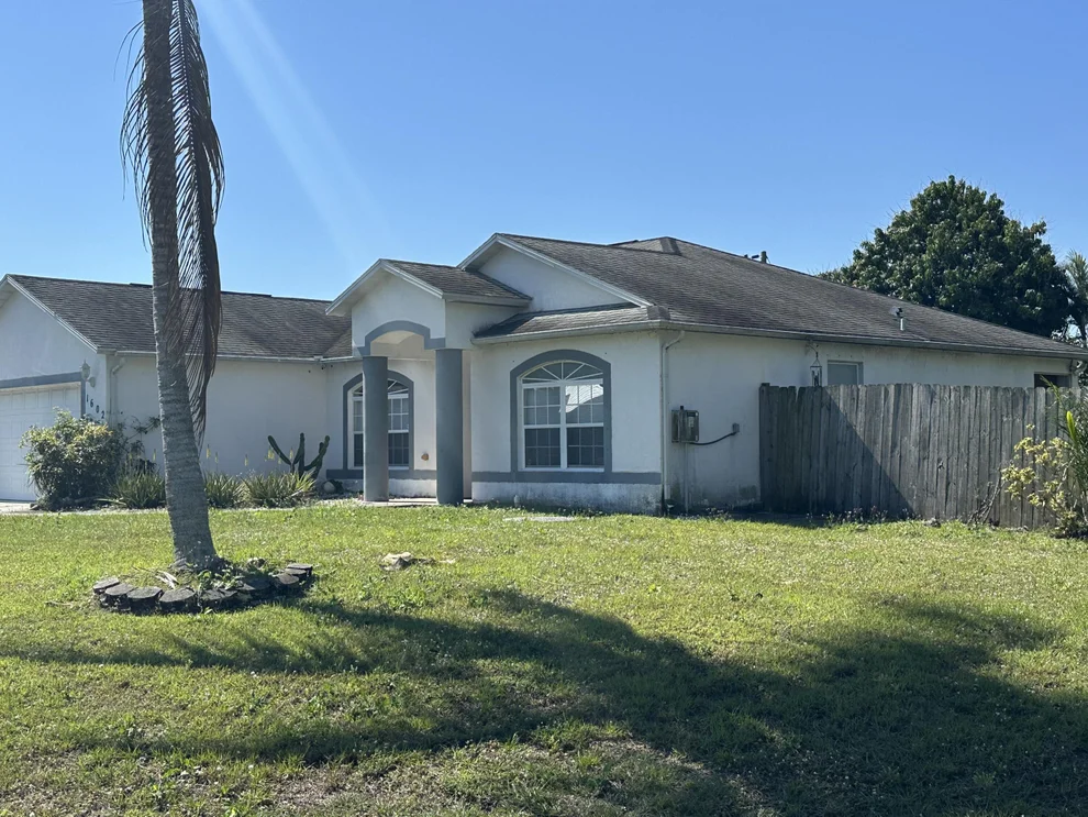 Unit for sale at 1602 SE Biddle Lane, Port St Lucie, FL 34983