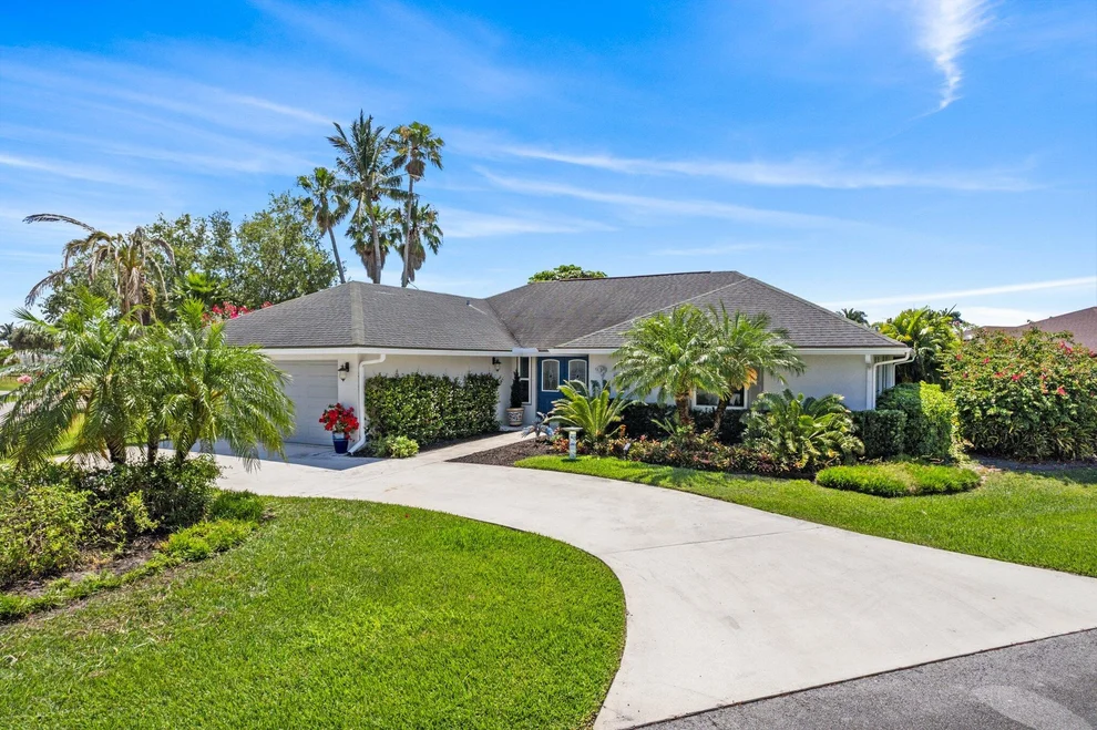 Unit for sale at 19 Sovereign Way, Hutchinson Island, FL 34949