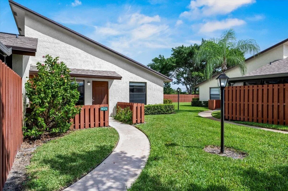 Unit for sale at 8026 SE Villa Circle, Hobe Sound, FL 33455
