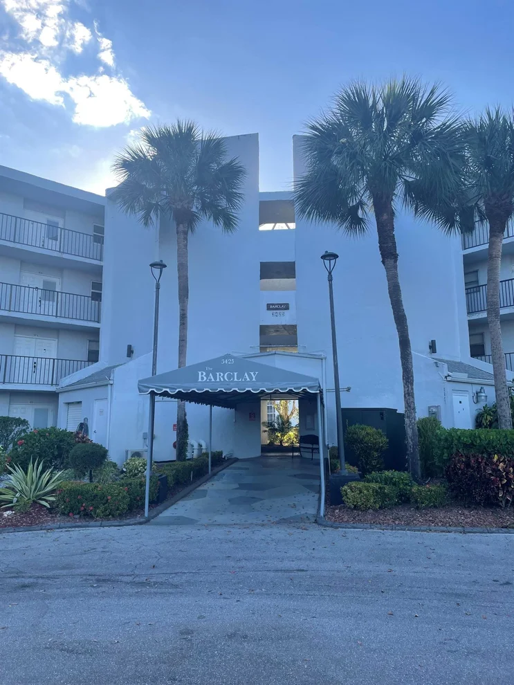 Unit for sale at 3425 Via Poinciana Drive, Lake Worth, FL 33467