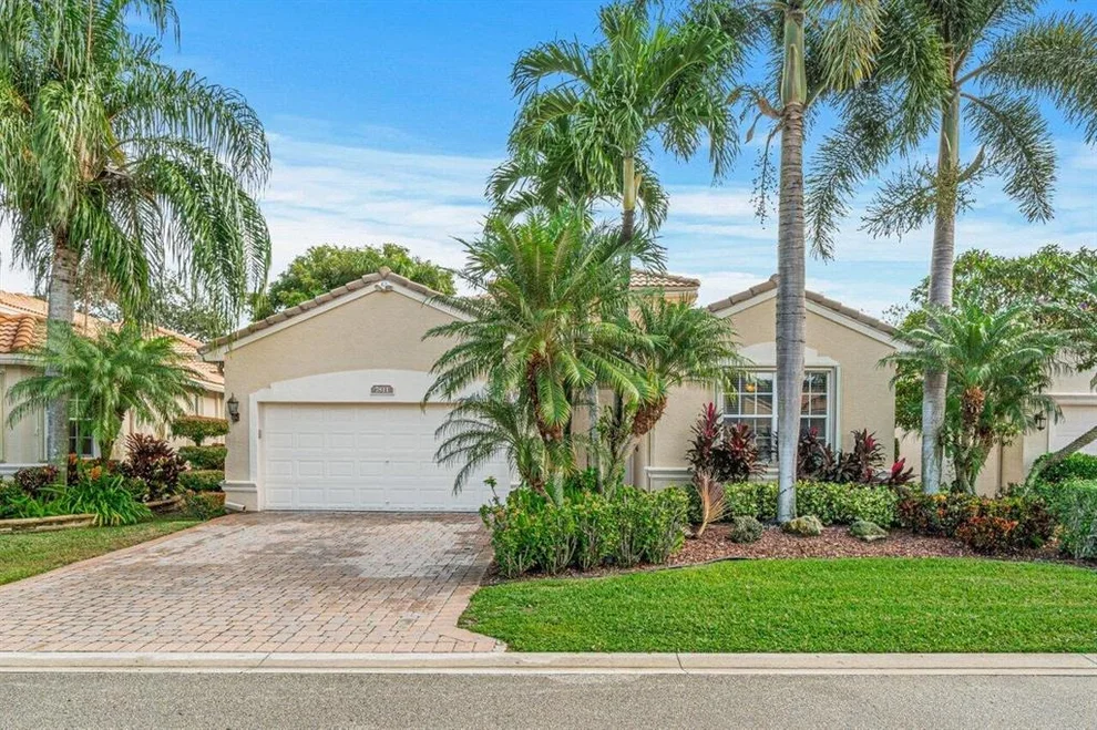 Unit for sale at 7811 Lando Avenue, Boynton Beach, FL 33437
