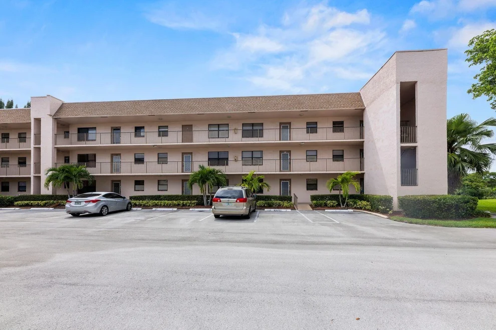 Unit for sale at 10442 Sunrise Lakes Boulevard, Sunrise, FL 33322