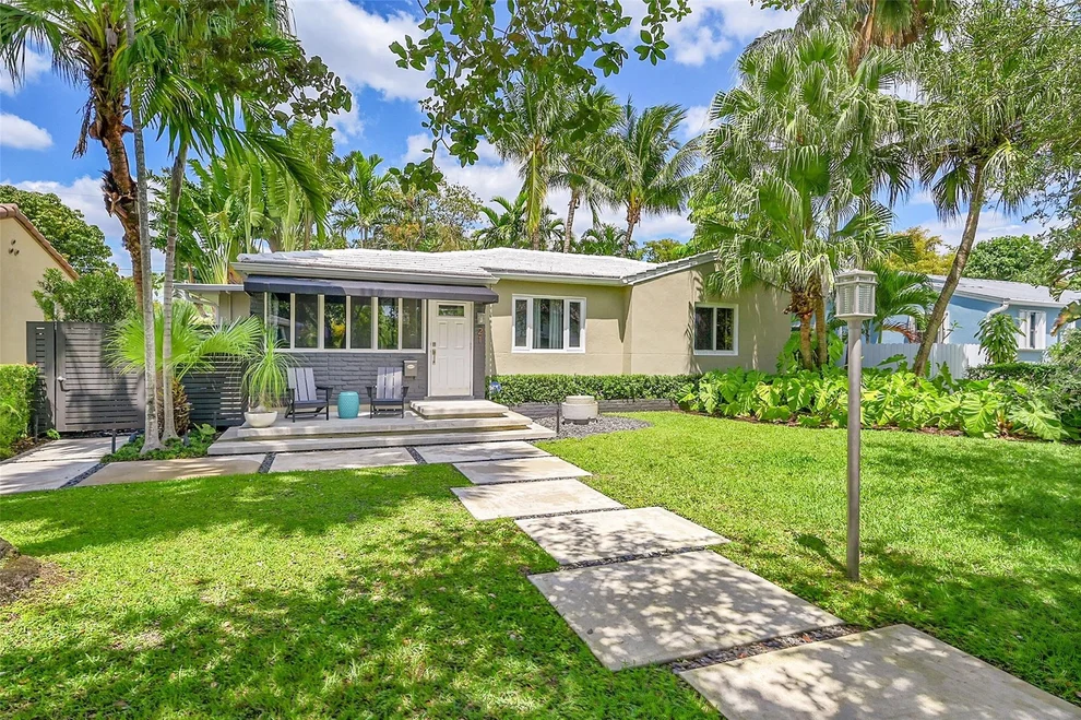 Unit for sale at 21 Truxton Drive, Miami Springs, FL 33166