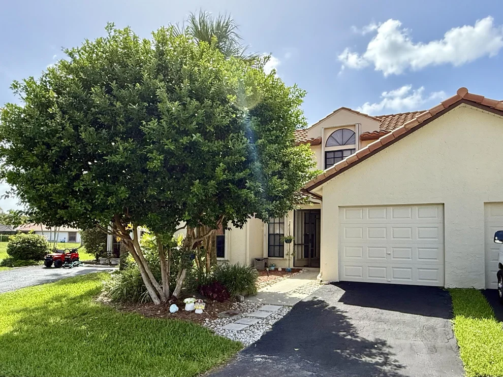 Unit for sale at 18553 Woodstream Drive, Boca Raton, FL 33498