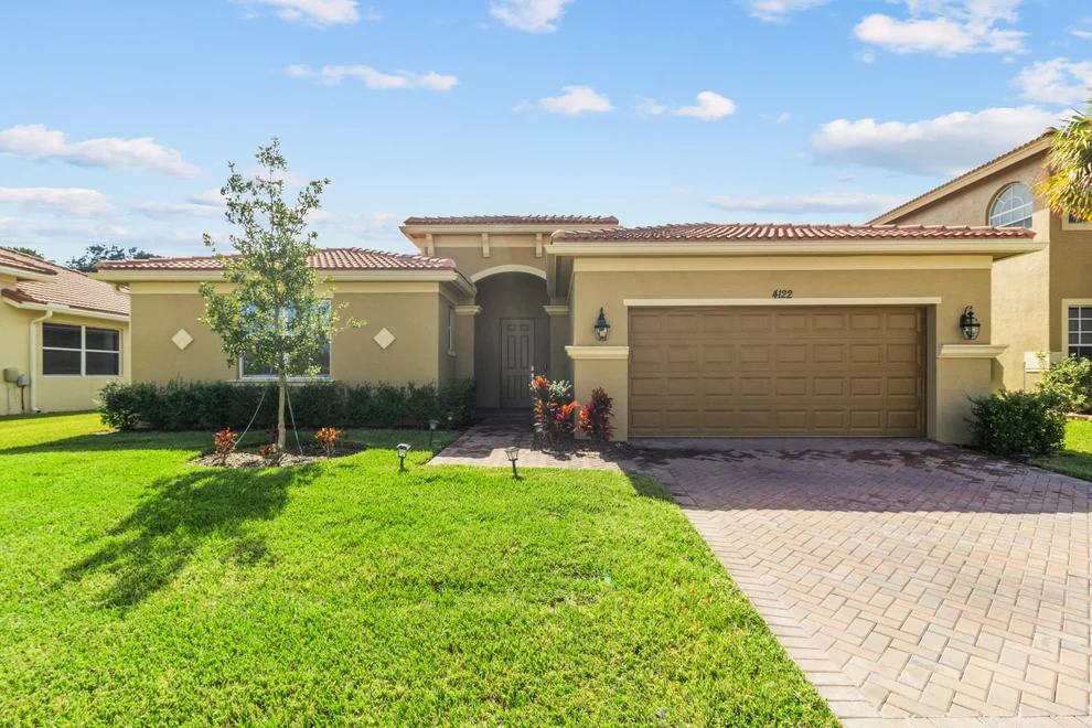 Unit for sale at 4122 Worlington Terrace, Fort Pierce, FL 34947